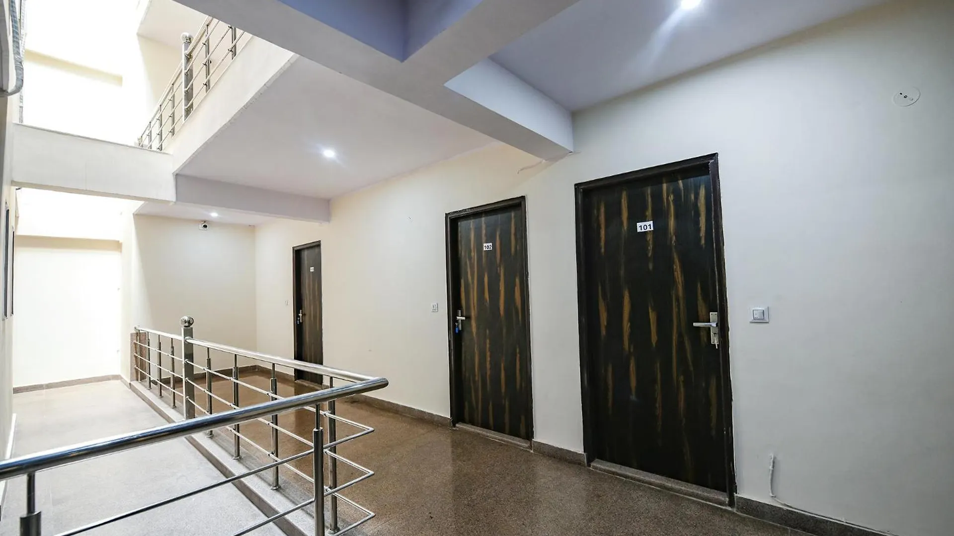 Hotel Fabhotel The Yashobhumi Near Yashobhoomi Convention Centre Delhi