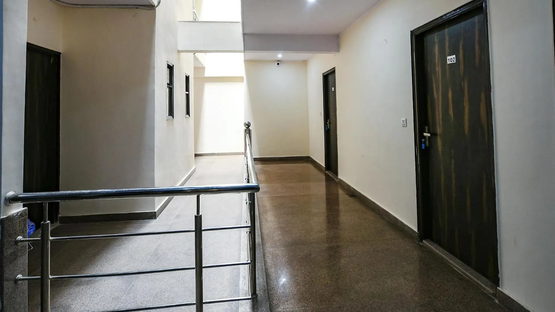 Fabhotel The Yashobhumi Near Yashobhoomi Convention Centre Delhi  3*, Delhi (National Capital Territory of India)